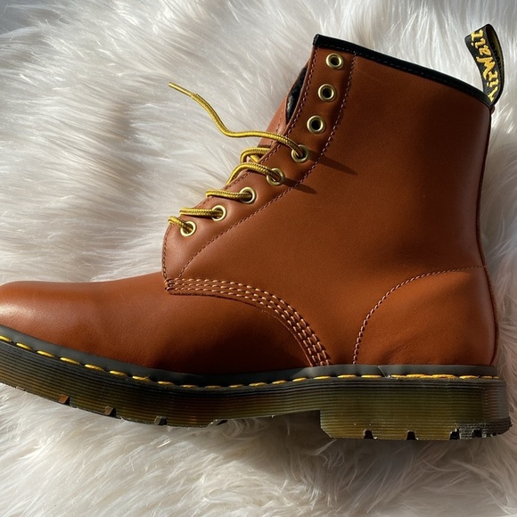 ❄️ DR MARTENS 1460 Wintergrip Leather Lace up boots in tan blizza… - Picture 10 of 17
